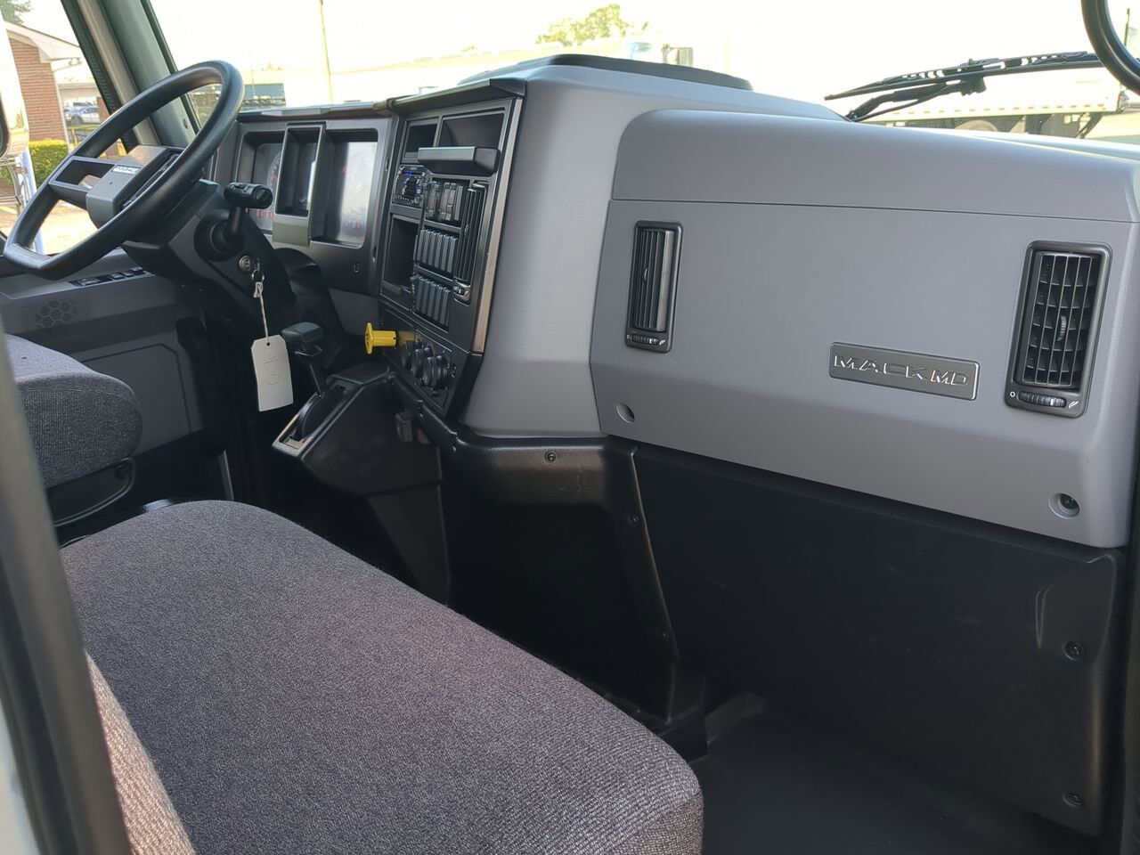 2021 Mack No Model Winder GA