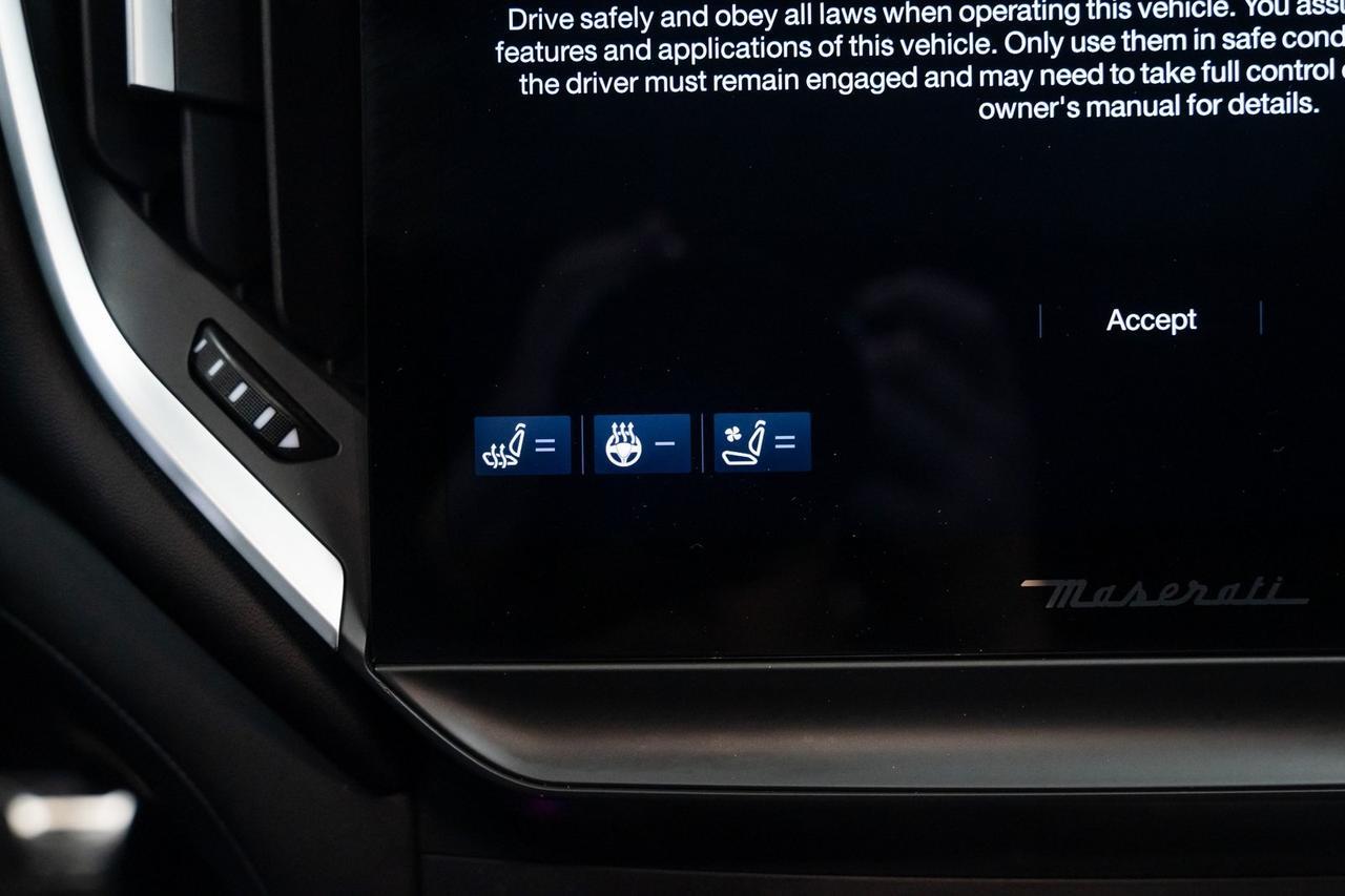 2021 Maserati Ghibli S Q4 GranSport 1 Owner Vented Seats Nerissimo Carbon Package Portland OR