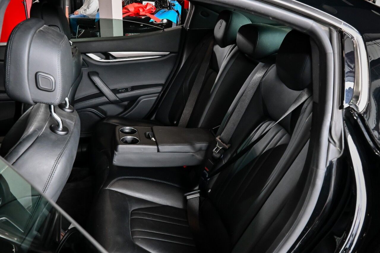 2021 Maserati Ghibli S Q4 photo 23