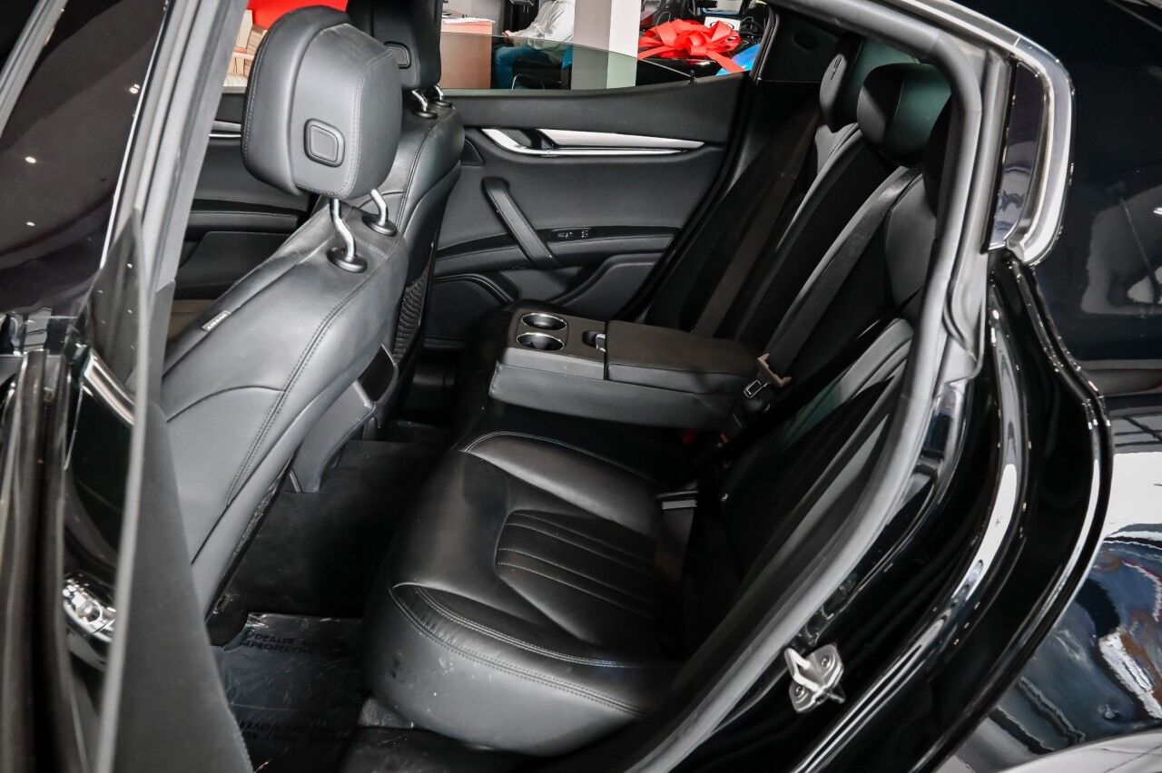 2021 Maserati Ghibli S Q4 photo 24