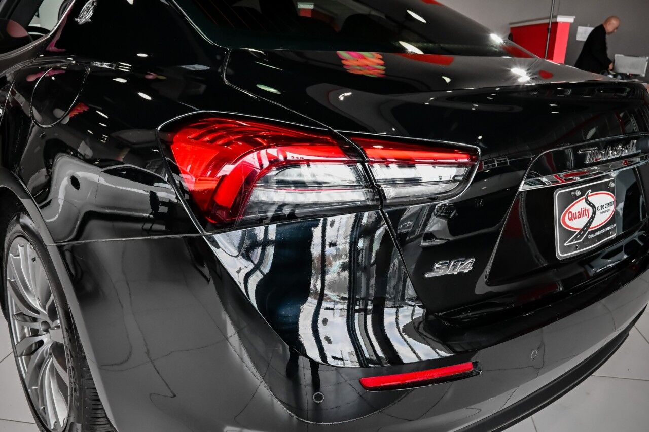 2021 Maserati Ghibli S Q4 photo 13