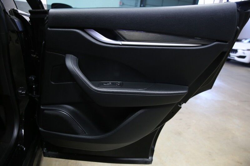 2021 Maserati Levante Plainview NY