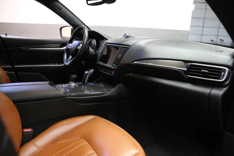 2021 Maserati Levante Plainview NY