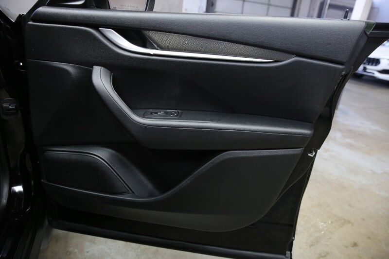 2021 Maserati Levante Plainview NY