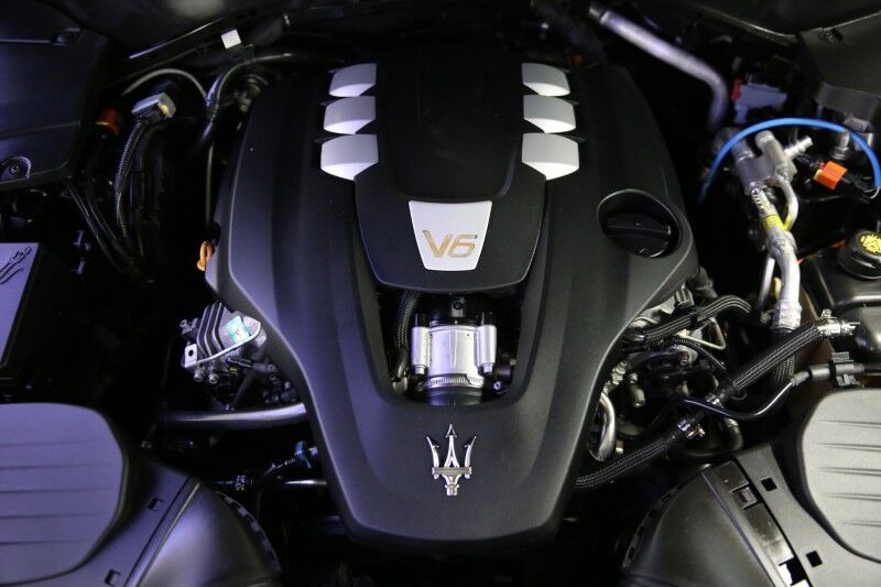 2021 Maserati Levante Plainview NY