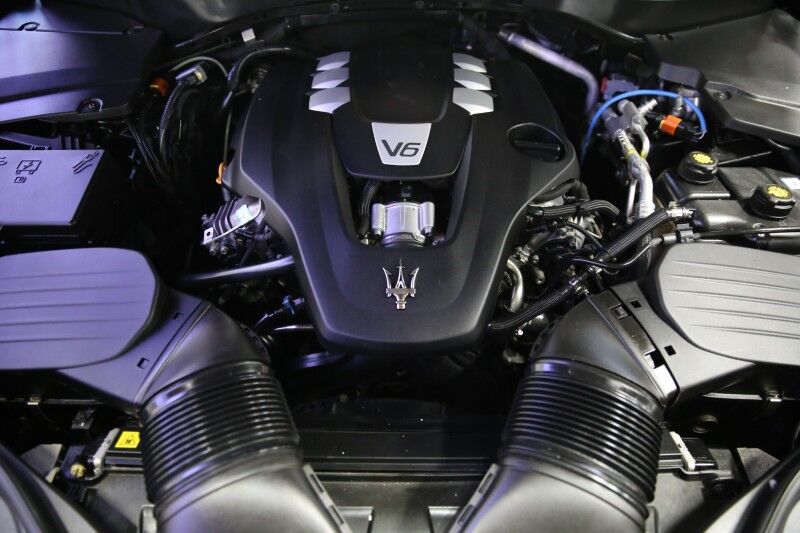 2021 Maserati Levante Plainview NY