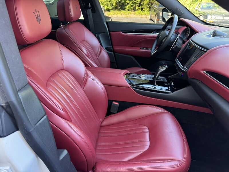 2021 Maserati Levante  Willow Grove PA