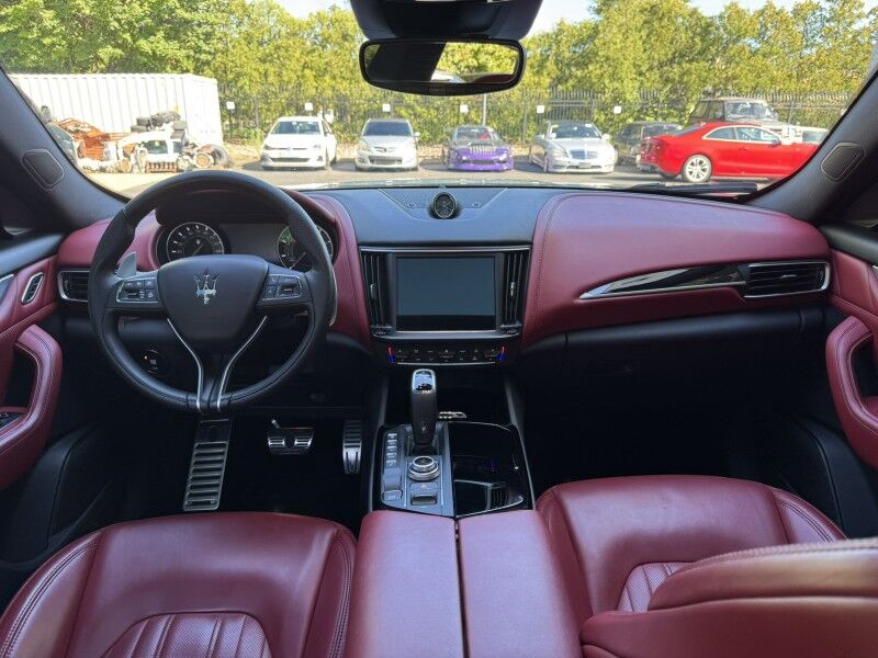 2021 Maserati Levante  Willow Grove PA