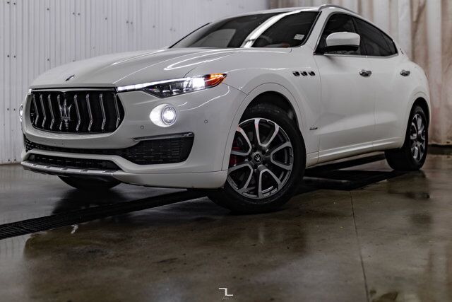 2021 Maserati Levante AWD GranLusso Leather Roof Nav BCam Red Deer AB