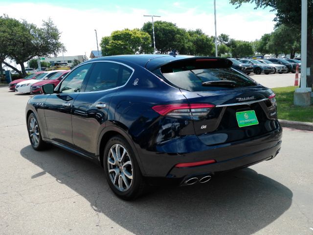 2021 Maserati Levante AWD Plano TX