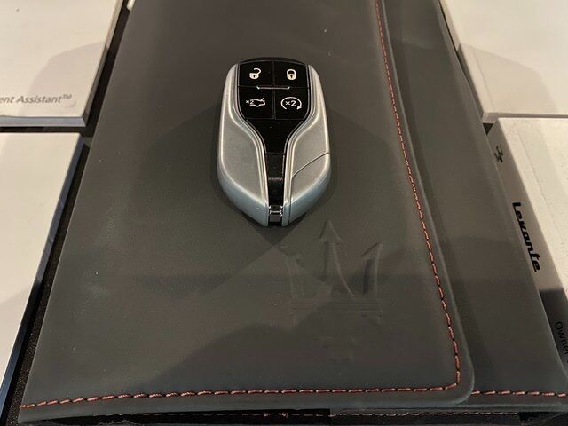 2021 Maserati Levante Base Dallas TX