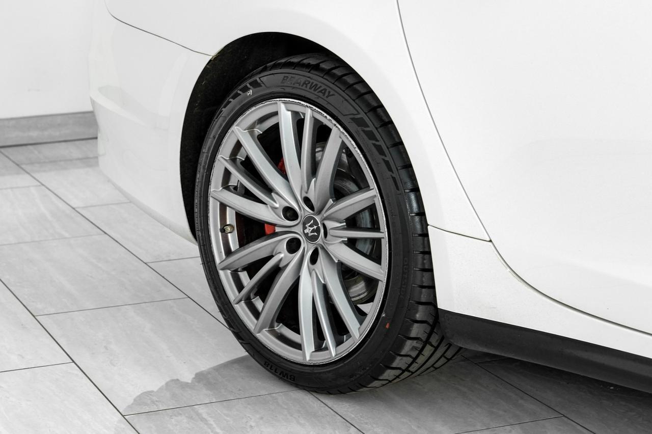 2021 Maserati Quattroporte S Q4 AWD BLIND SPOT NAVIGATION SUNROOF LEATHER HEATED SEATS REAR CAMERA HARMAN KARDON Carrollton TX