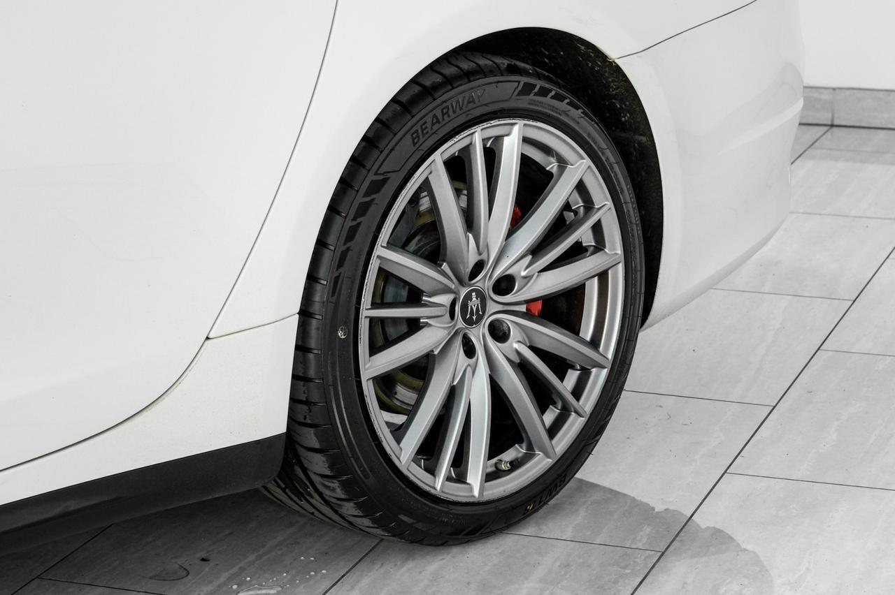 2021 Maserati Quattroporte S Q4 AWD BLIND SPOT NAVIGATION SUNROOF LEATHER HEATED SEATS REAR CAMERA HARMAN KARDON Carrollton TX