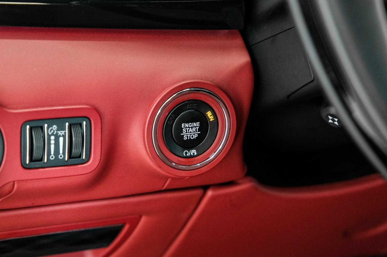 2021 Maserati Quattroporte S Q4 AWD BLIND SPOT NAVIGATION SUNROOF LEATHER HEATED SEATS REAR CAMERA HARMAN KARDON Carrollton TX