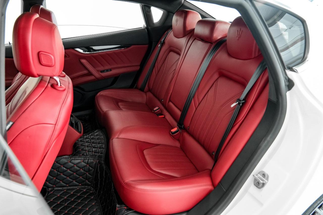 2021 Maserati Quattroporte S Q4 AWD BLIND SPOT NAVIGATION SUNROOF LEATHER HEATED SEATS REAR CAMERA HARMAN KARDON Carrollton TX