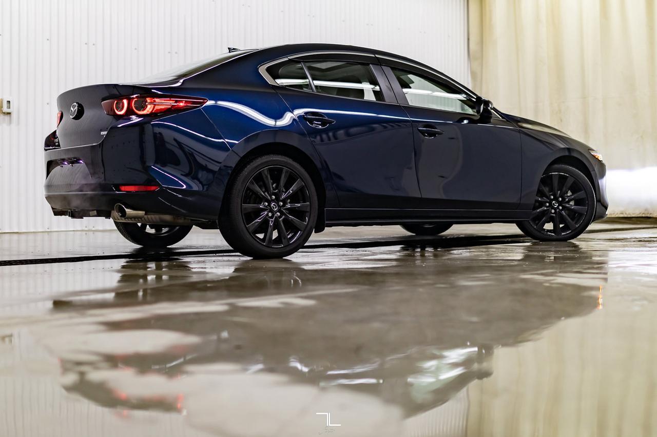2021 Mazda 3 AWD GT Turbo Leather Roof Nav BCam Red Deer AB