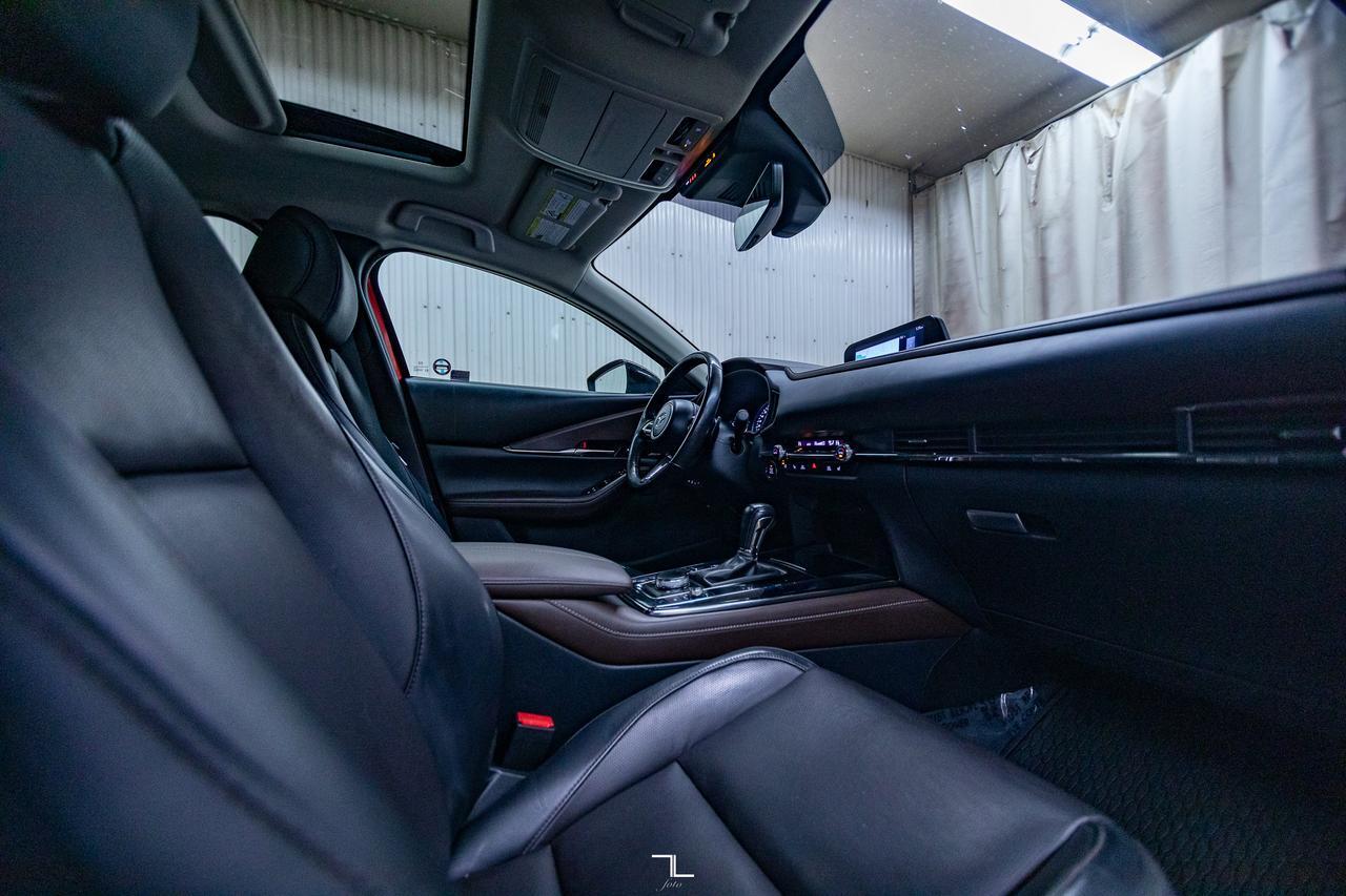 2021 Mazda CX-30 AWD GT Leather Roof Nav BCam Red Deer AB