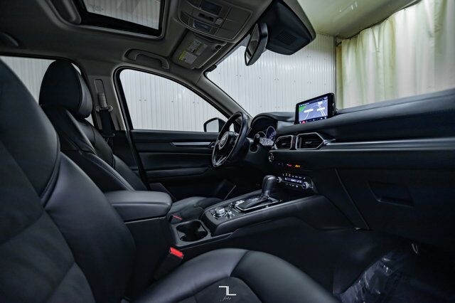 2021 Mazda CX-5 AWD Kuro Edition Leather Roof Nav BCam Red Deer AB