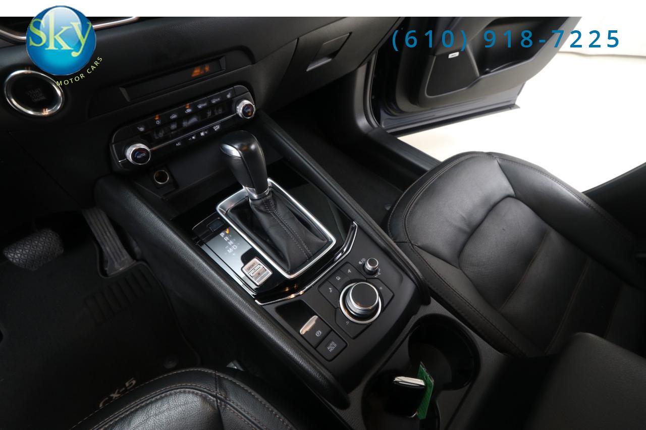 2021 Mazda CX-5 AWD Touring PREFFERED SV PACKAGE West Chester PA