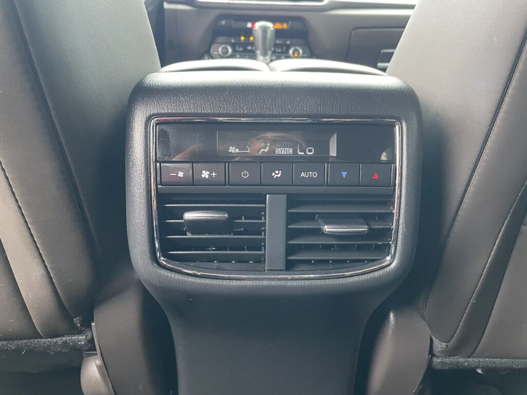 2021 Mazda CX-9 SIGNATURE~SKYACTIVE~COOLED/HEATED FRONT SEATS~QUILTED LEATHER~NAVIGATION~BOSE STEREO~ONLINE FINANCE AND SHIPPING AVAILABLE!!!! Sarasota FL