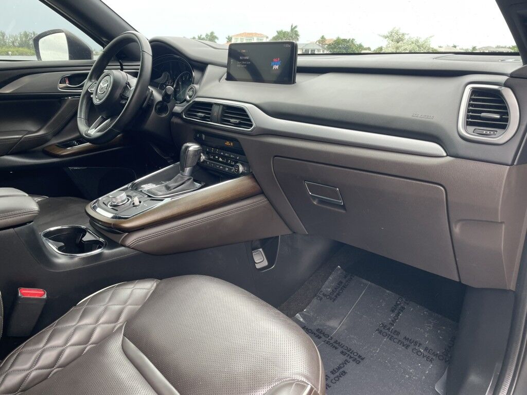 2021 Mazda CX-9 SIGNATURE~SKYACTIVE~COOLED/HEATED FRONT SEATS~QUILTED LEATHER~NAVIGATION~BOSE STEREO~ONLINE FINANCE AND SHIPPING AVAILABLE!!!! Sarasota FL