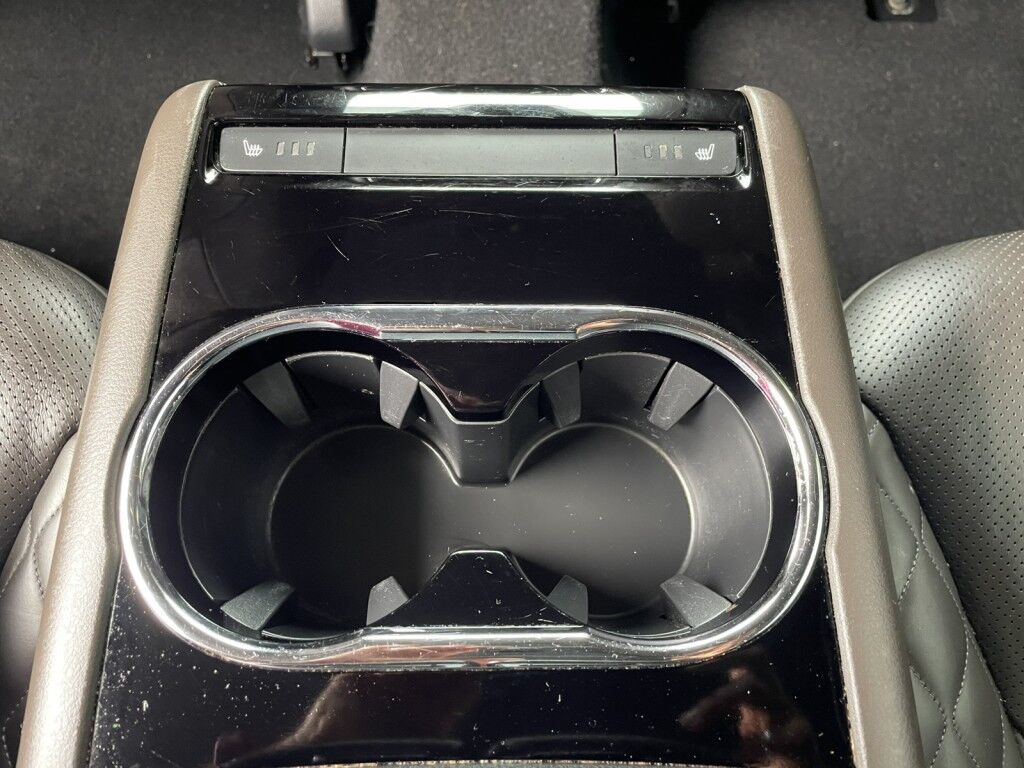 2021 Mazda CX-9 SIGNATURE~SKYACTIVE~COOLED/HEATED FRONT SEATS~QUILTED LEATHER~NAVIGATION~BOSE STEREO~ONLINE FINANCE AND SHIPPING AVAILABLE!!!! Sarasota FL