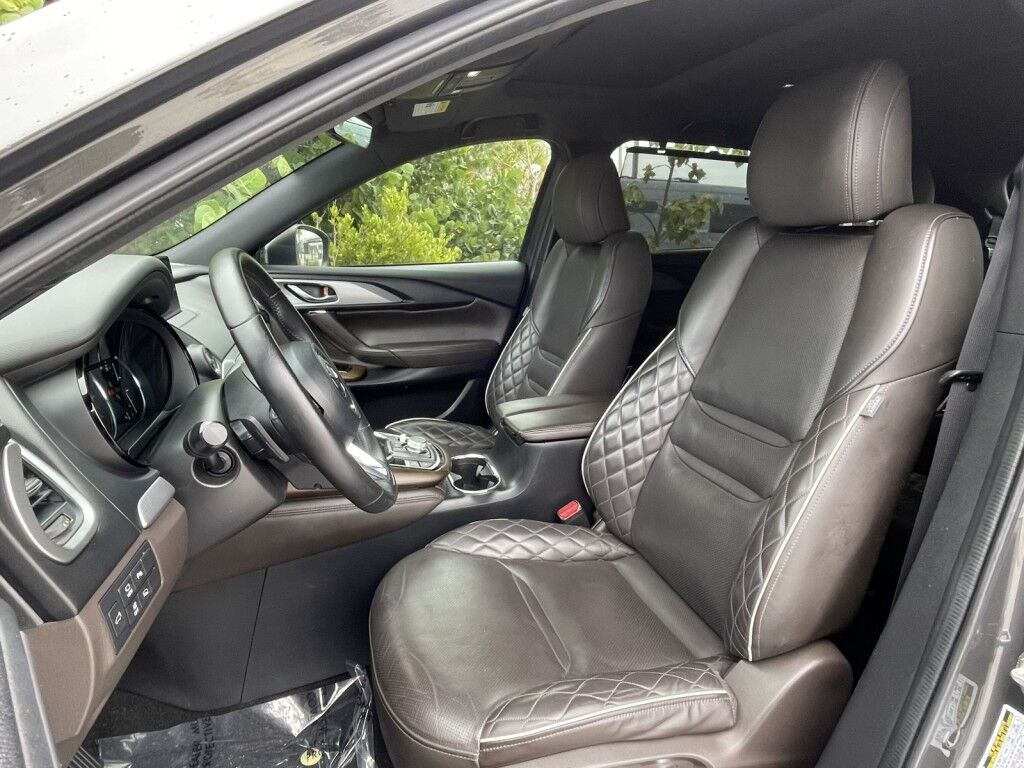 2021 Mazda CX-9 SIGNATURE~SKYACTIVE~COOLED/HEATED FRONT SEATS~QUILTED LEATHER~NAVIGATION~BOSE STEREO~ONLINE FINANCE AND SHIPPING AVAILABLE!!!! Sarasota FL