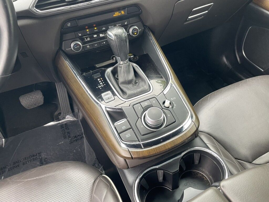 2021 Mazda CX-9 SIGNATURE~SKYACTIVE~COOLED/HEATED FRONT SEATS~QUILTED LEATHER~NAVIGATION~BOSE STEREO~ONLINE FINANCE AND SHIPPING AVAILABLE!!!! Sarasota FL