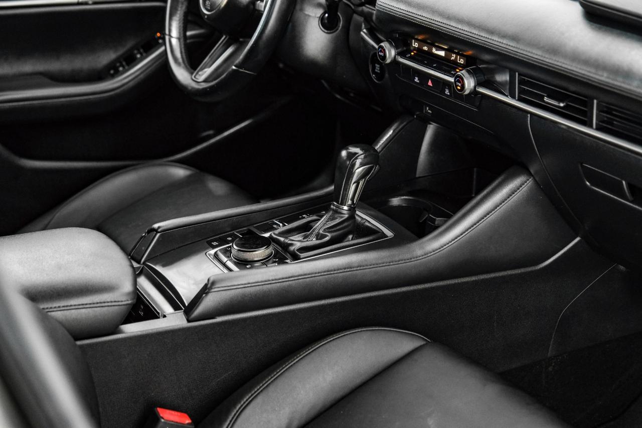 2021 Mazda Mazda3 Sedan SELECT AUTOMATIC BLIND SPOT ASSIST LEATHER SEATS REAR CAMERA KEY Carrollton TX