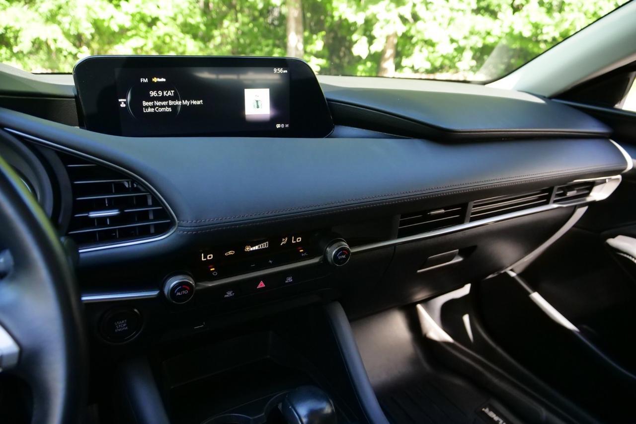 2021 Mazda Mazda3 Select / CarPlay / Back Up Camera! High Point NC
