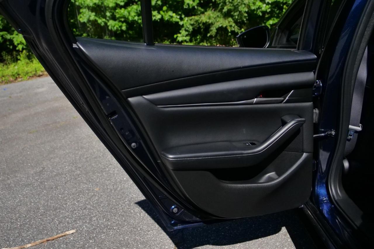 2021 Mazda Mazda3 Select / CarPlay / Back Up Camera! High Point NC