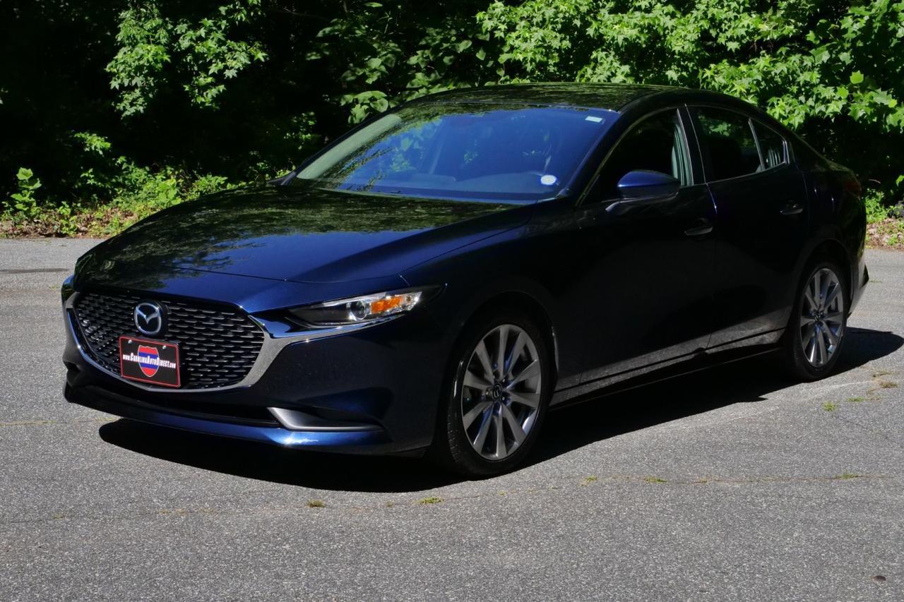 2021 Mazda Mazda3 Select / CarPlay / Back Up Camera! High Point NC