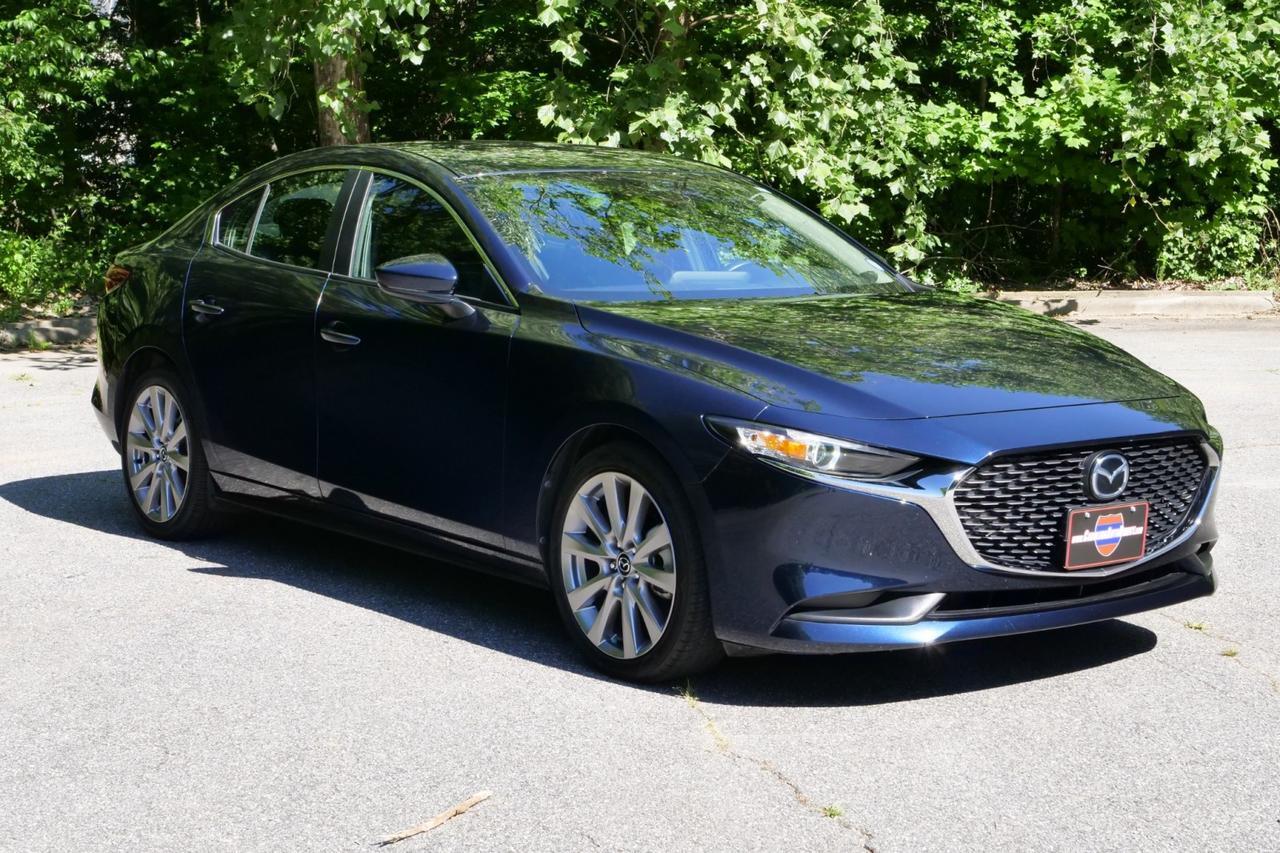 2021 Mazda Mazda3 Select / CarPlay / Back Up Camera! High Point NC