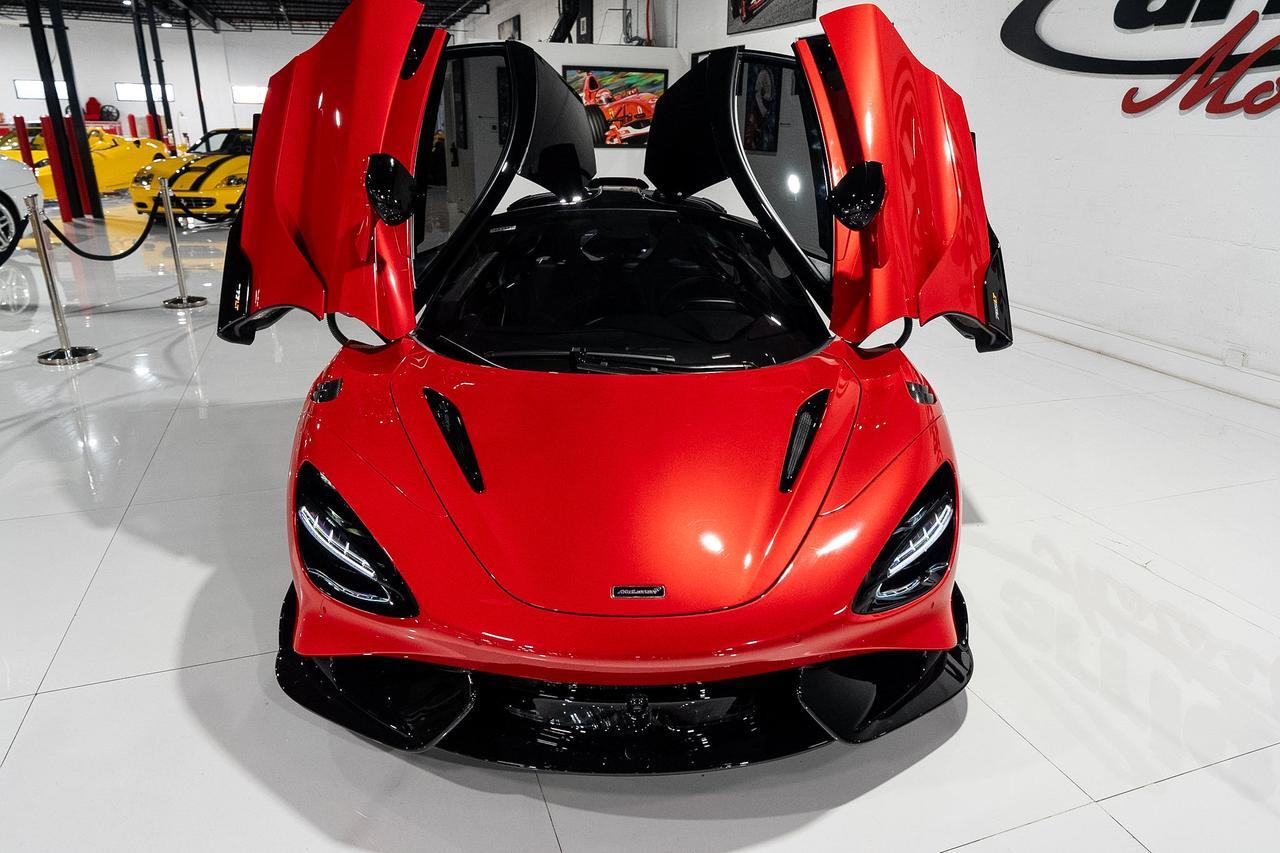 2021 McLaren 765LT