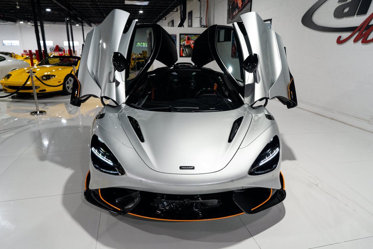 2021 McLaren 765LT