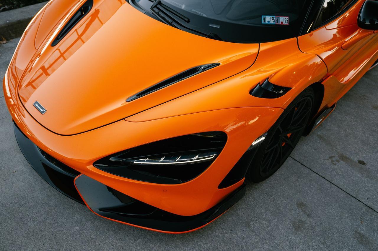 2021 McLaren 765LT MSO Carbon Fiber Roof Scoop / Senna Seats / MSO Bl Portland OR