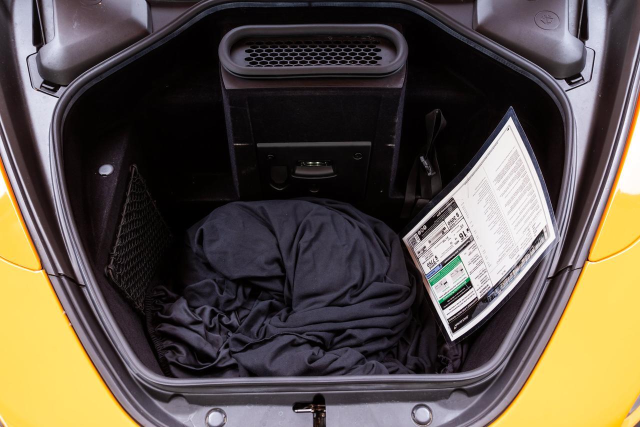 2021 McLaren 765LT MSO Carbon Fiber Roof Scoop / Senna Seats / MSO Bl Portland OR