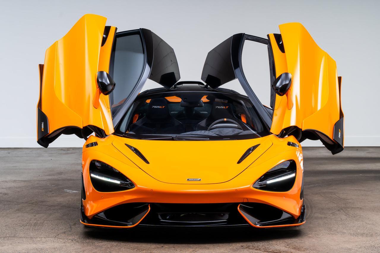 2021 McLaren 765LT MSO Carbon Fiber Roof Scoop / Senna Seats / MSO Bl Portland OR