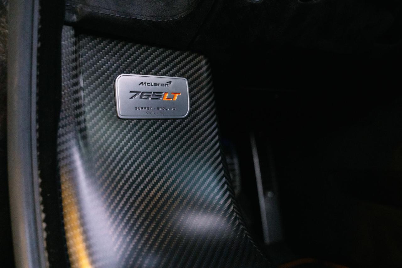 2021 McLaren 765LT MSO Carbon Fiber Roof Scoop / Senna Seats / MSO Bl Portland OR