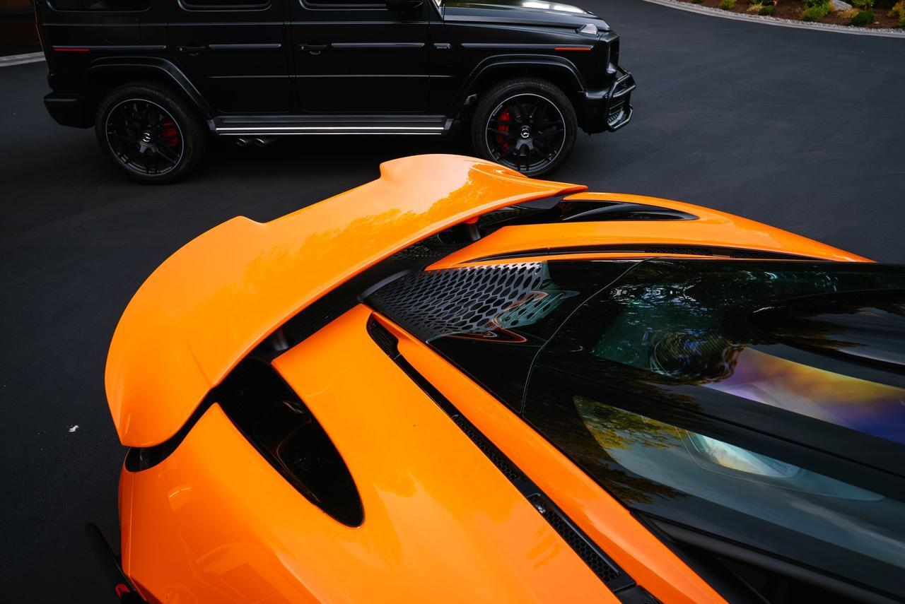 2021 McLaren 765LT MSO Carbon Fiber Roof Scoop / Senna Seats / MSO Bl Portland OR