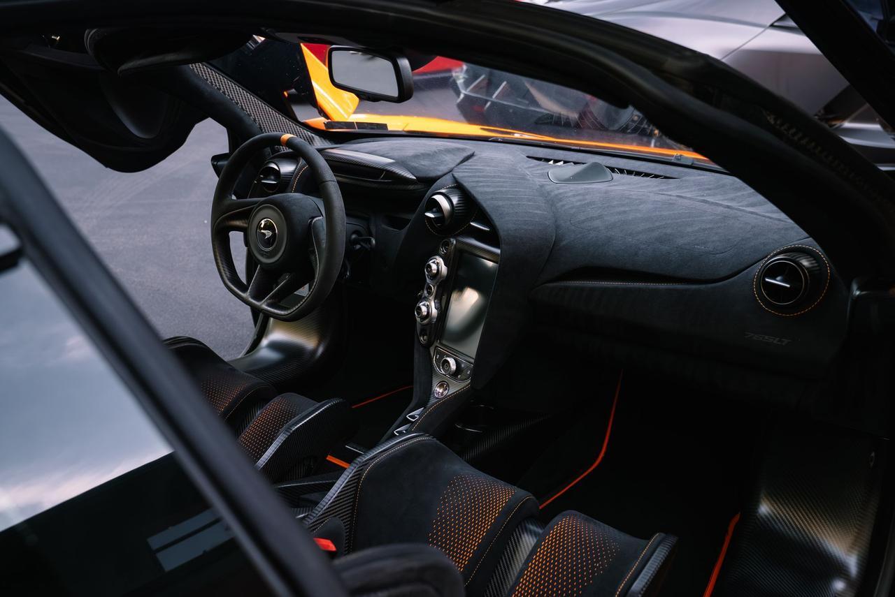 2021 McLaren 765LT MSO Carbon Fiber Roof Scoop / Senna Seats / MSO Bl Portland OR
