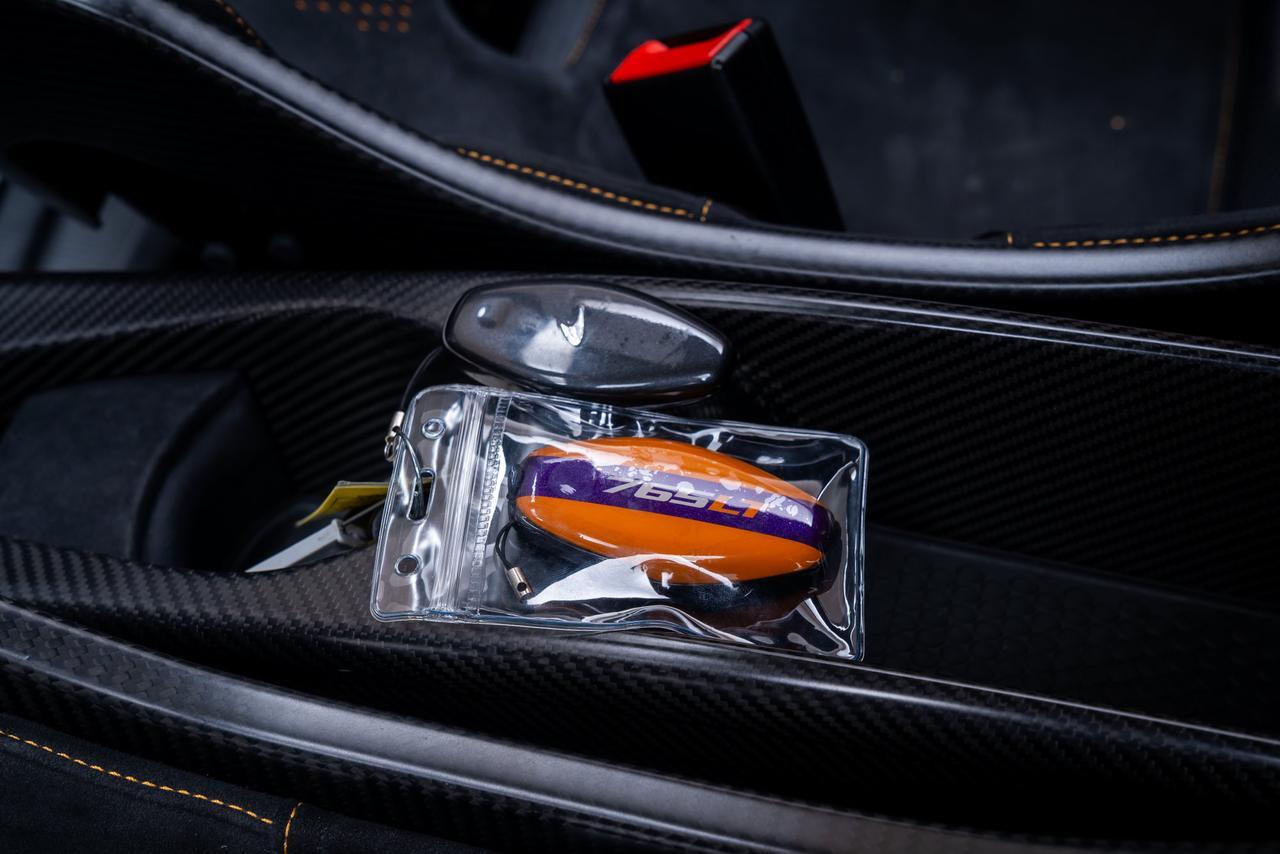 2021 McLaren 765LT MSO Carbon Fiber Roof Scoop / Senna Seats / MSO Bl Portland OR