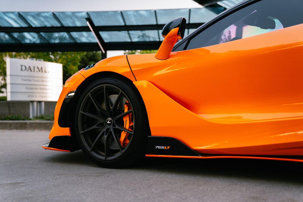 2021 McLaren 765LT MSO Carbon Fiber Roof Scoop / Senna Seats / MSO Bl Portland OR
