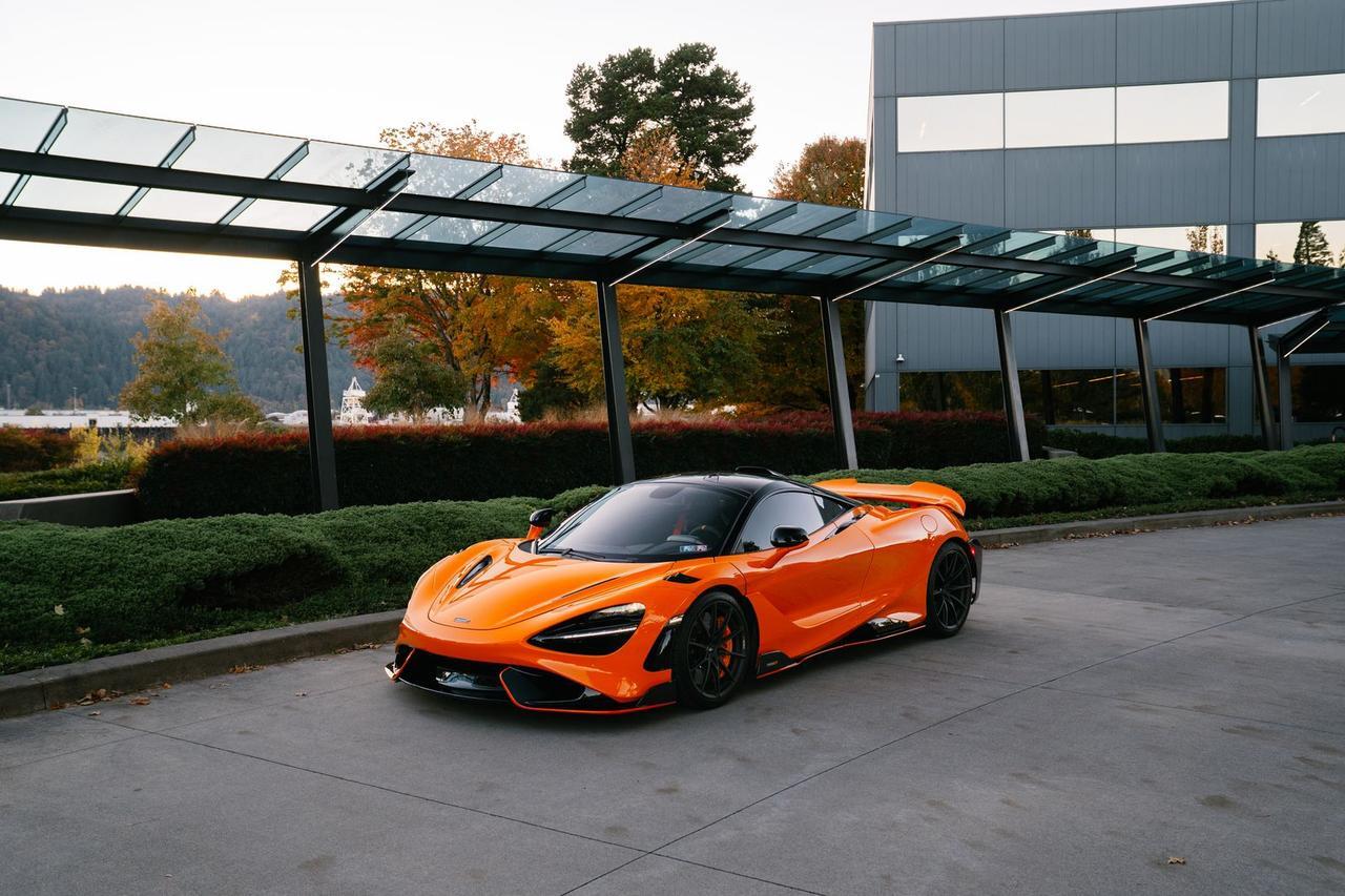 2021 McLaren 765LT MSO Carbon Fiber Roof Scoop / Senna Seats / MSO Bl Portland OR