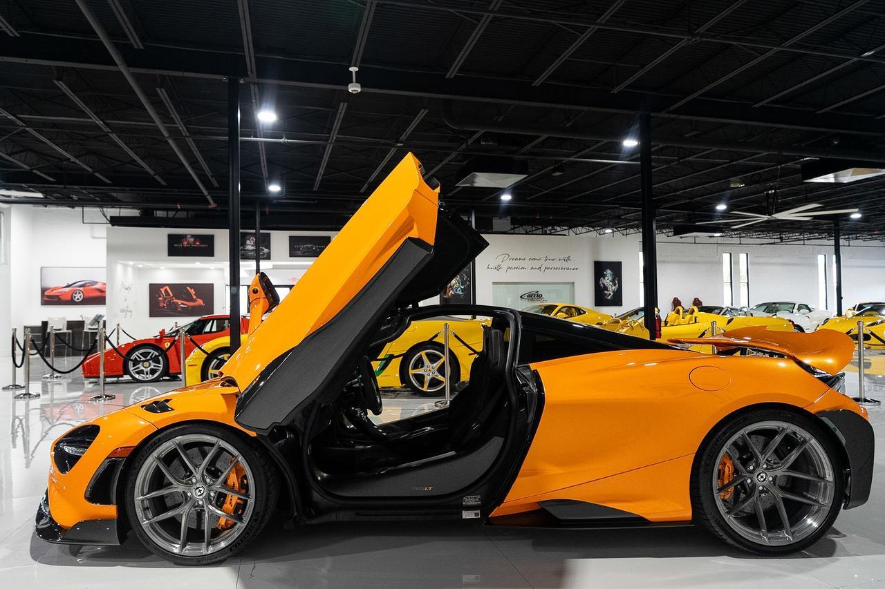 2021 McLaren 765LT MSO Papaya Spark paint, louvered fenders, HRE wheels, Ryft exhaust, Area 51 built engine AND MORE!!! Fort Lauderdale FL