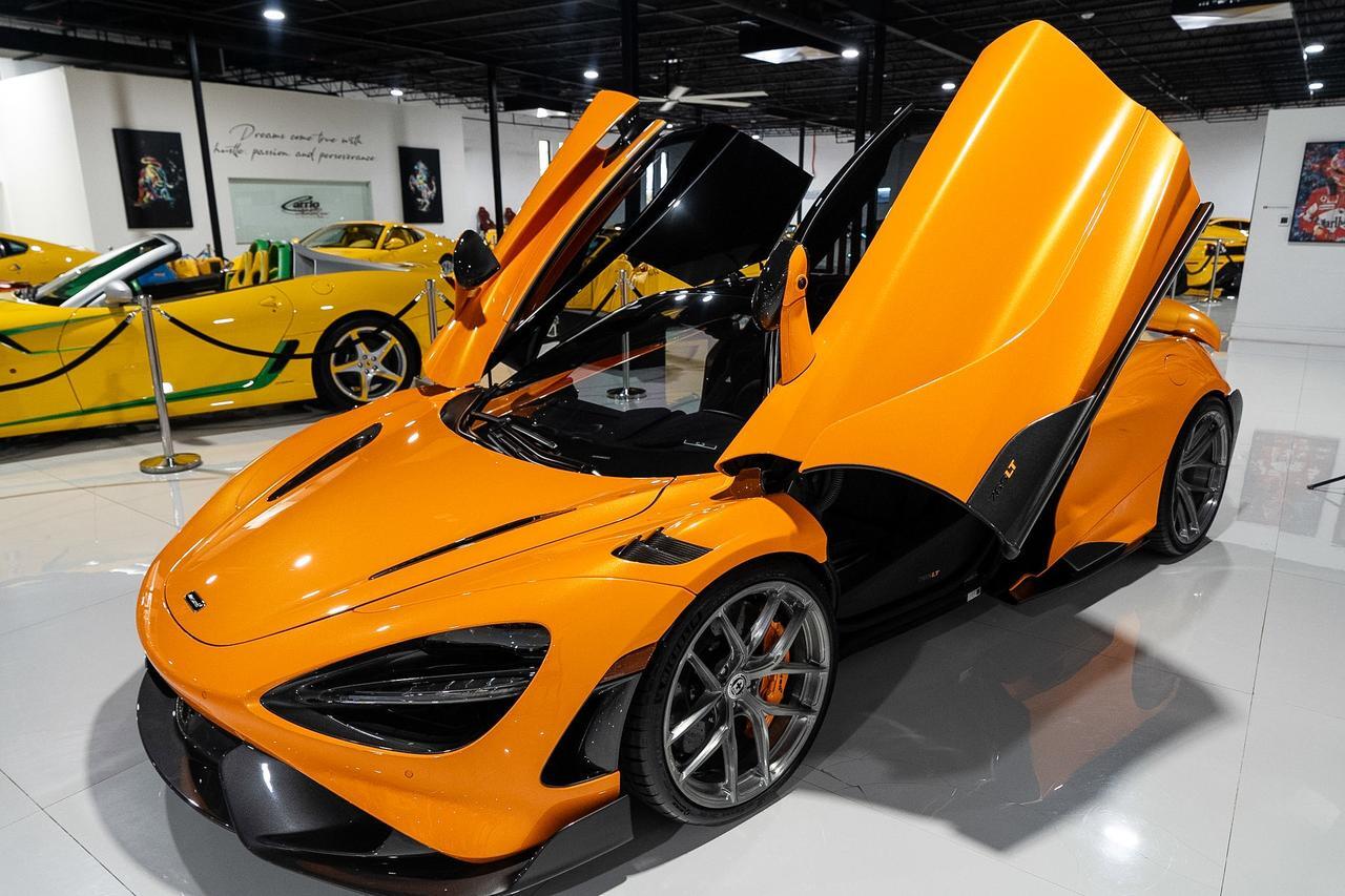 2021 McLaren 765LT MSO Papaya Spark paint, louvered fenders, HRE wheels, Ryft exhaust, Area 51 built engine AND MORE!!! Fort Lauderdale FL