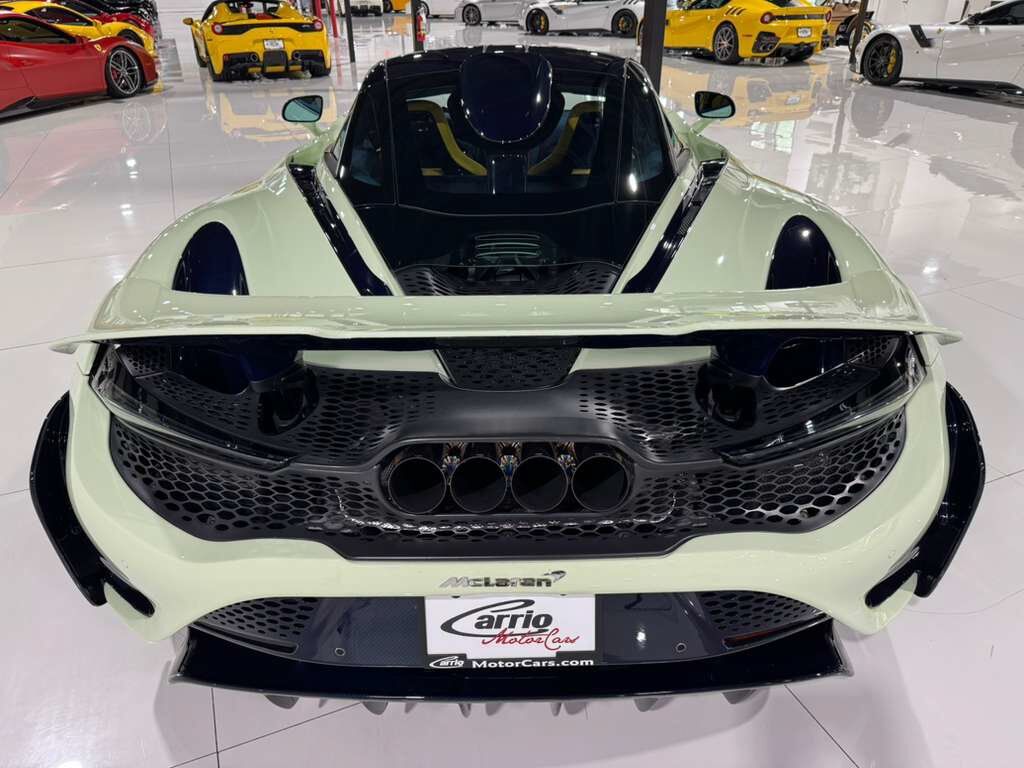 2021 McLaren 765LT ONE OF ONE MSO SPEC! Light Gloss Pistachio paint, factory roof scoop, Bowers & Wilkins audio & MORE! Fort Lauderdale FL