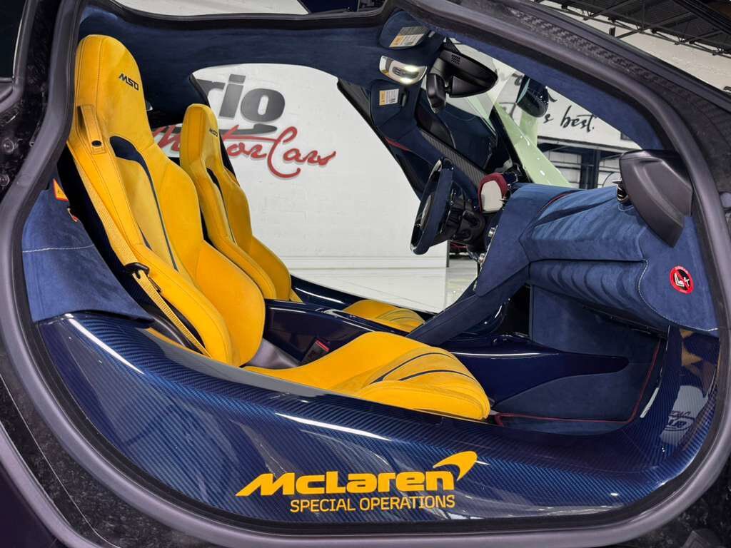 2021 McLaren 765LT ONE OF ONE MSO SPEC! Light Gloss Pistachio paint, factory roof scoop, Bowers & Wilkins audio & MORE! Fort Lauderdale FL