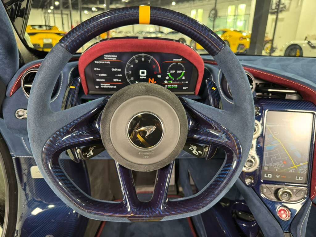 2021 McLaren 765LT ONE OF ONE MSO SPEC! Light Gloss Pistachio paint, factory roof scoop, Bowers & Wilkins audio & MORE! Fort Lauderdale FL