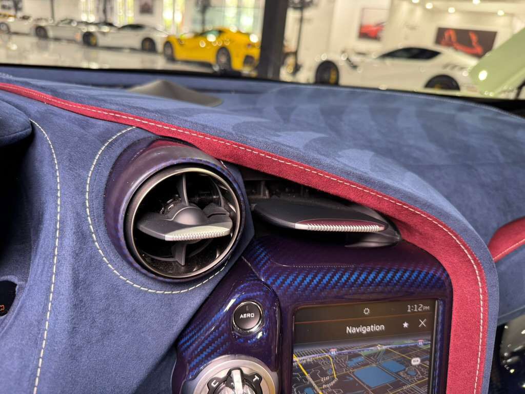 2021 McLaren 765LT ONE OF ONE MSO SPEC! Light Gloss Pistachio paint, factory roof scoop, Bowers & Wilkins audio & MORE! Fort Lauderdale FL